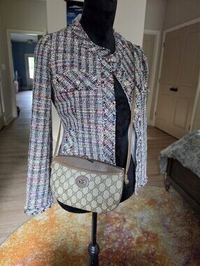 Authentic Gucci GG Tan Brown Monogram Crossbody Shoulder Bag